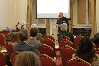 authenticity2025 01 8307 s