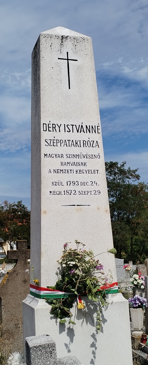 miskolc deryneszeppatakiroza siremleke large