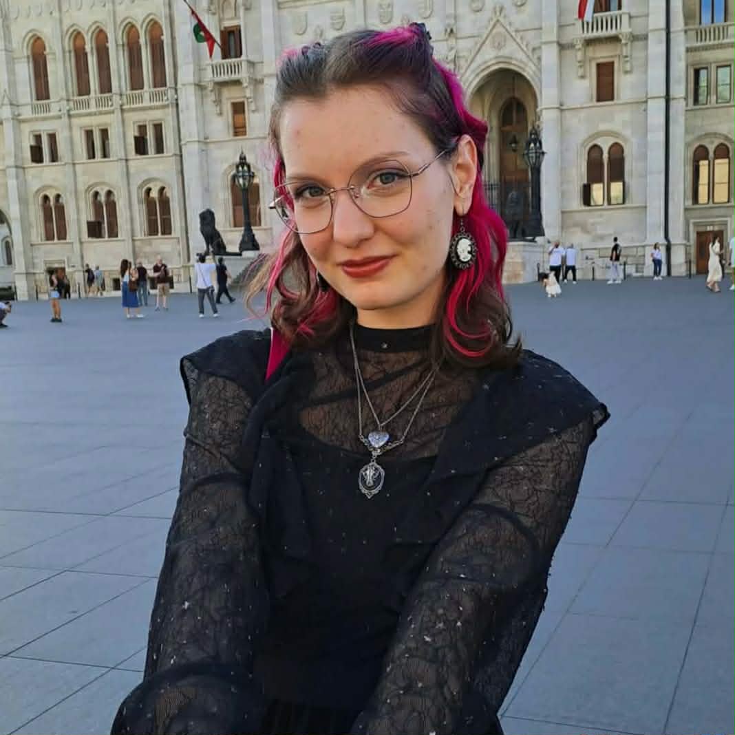 kis szekeres lili